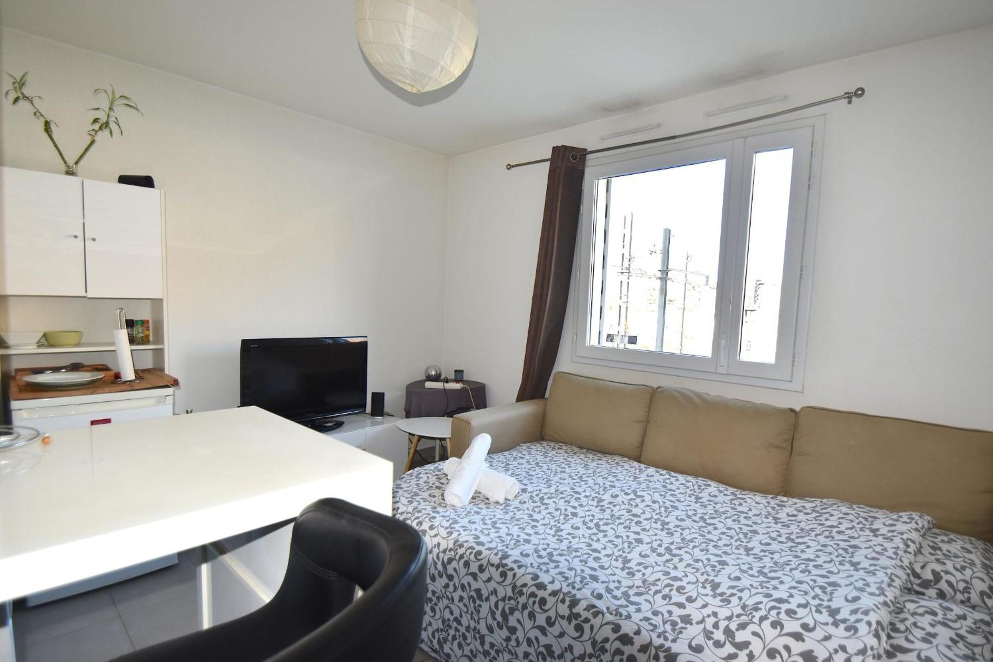 מונפלייה Studio Gare St Roch 1Er Etage - Air Rental מראה חיצוני תמונה